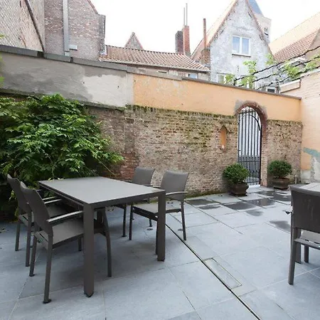 Hotel Boterhuis 3*