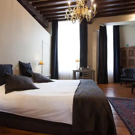 Hotel Boterhuis 3*